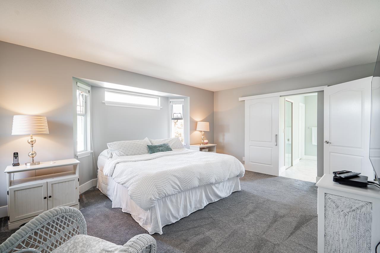 4 Bed, 3 Bath House for Sale in Surrey – 6336 190 STREET, Surrey - Image 35