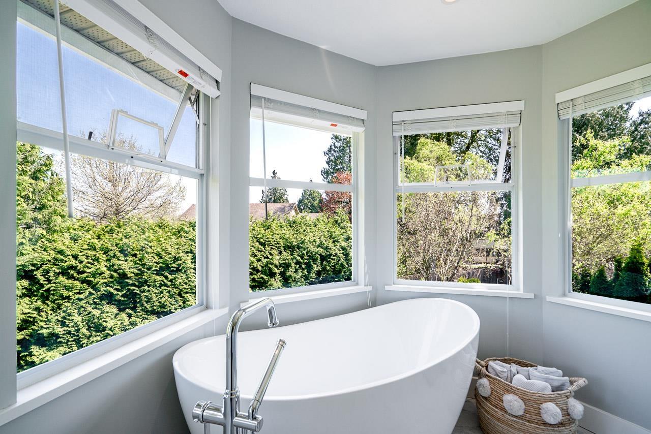 4 Bed, 3 Bath House for Sale in Surrey – 6336 190 STREET, Surrey - Image 10