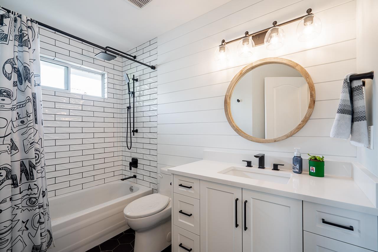 4 Bed, 3 Bath House for Sale in Surrey – 6336 190 STREET, Surrey - Image 24