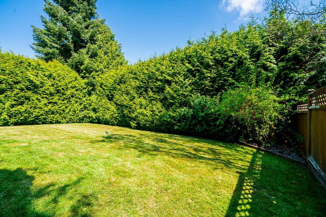 4 Bed, 3 Bath House for Sale in Surrey – 6336 190 STREET, Surrey - Image 7