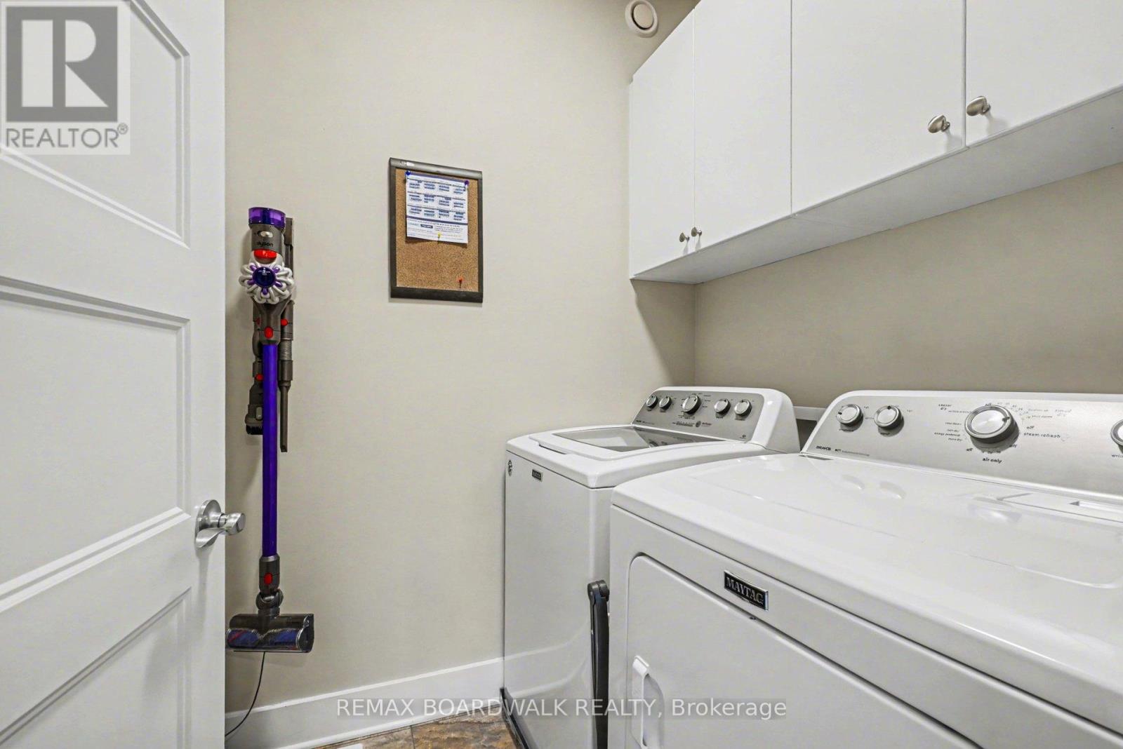 164 BOXCAR CRESCENT - 20