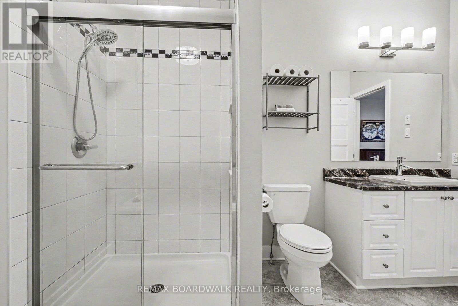 164 BOXCAR CRESCENT - 28