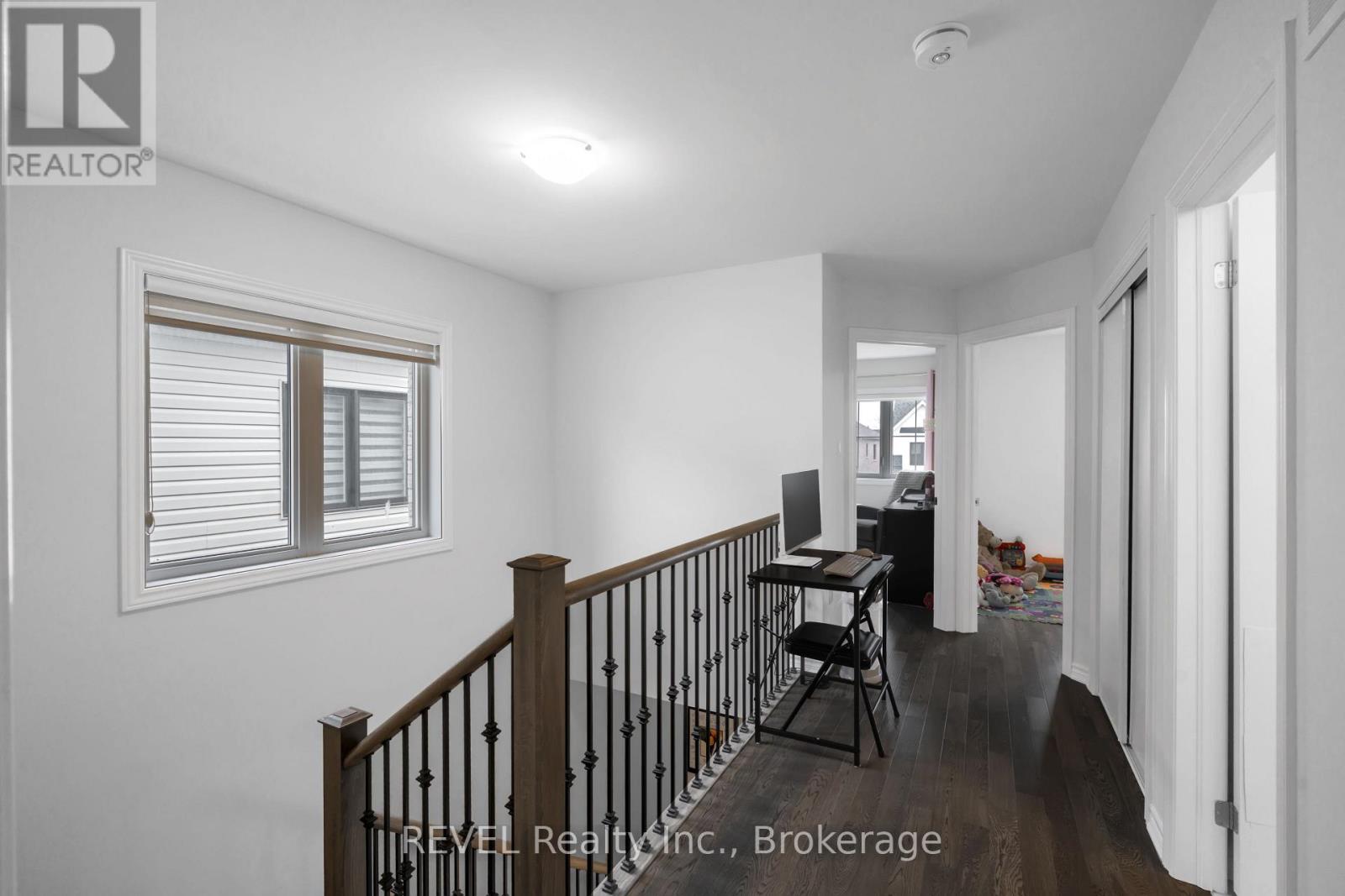 64 STERN DRIVE - 17