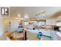 1195-1197 Omega Road, Quesnel, BC V2J6V5 Photo 12