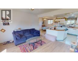 1195-1197 Omega Road, Quesnel, BC V2J6V5 Photo 7
