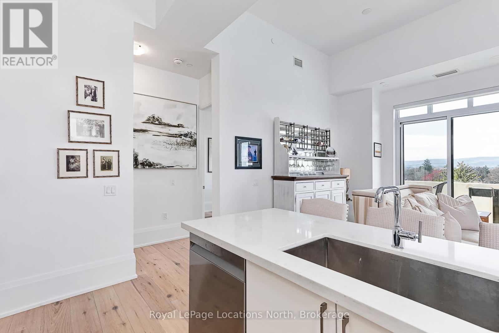 #609 1 HUME STREET E - Image 12