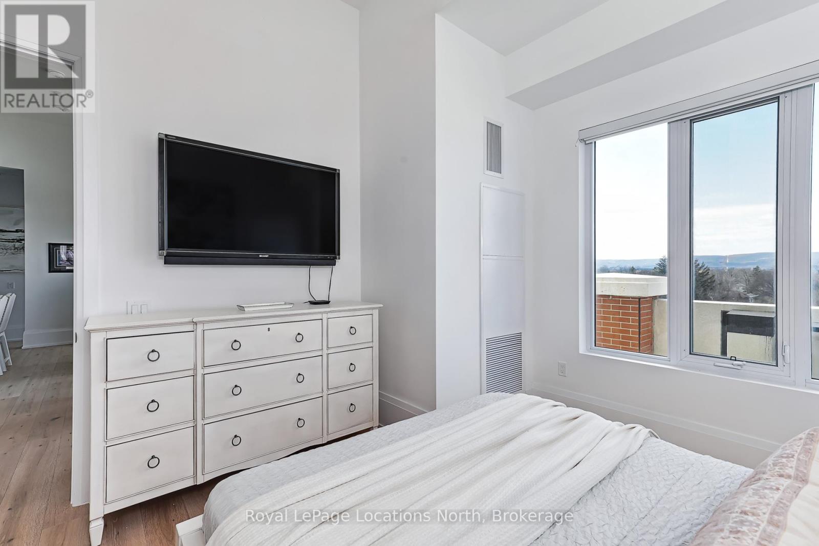 #609 1 HUME STREET E - Image 18
