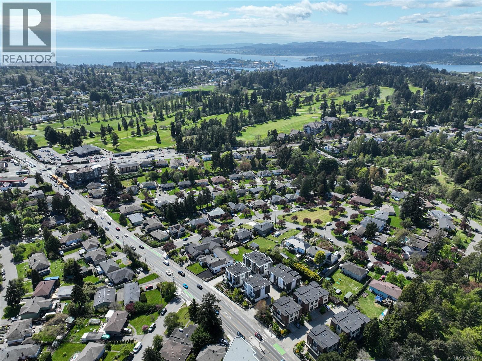 106 1083 Tillicum Rd, Esquimalt