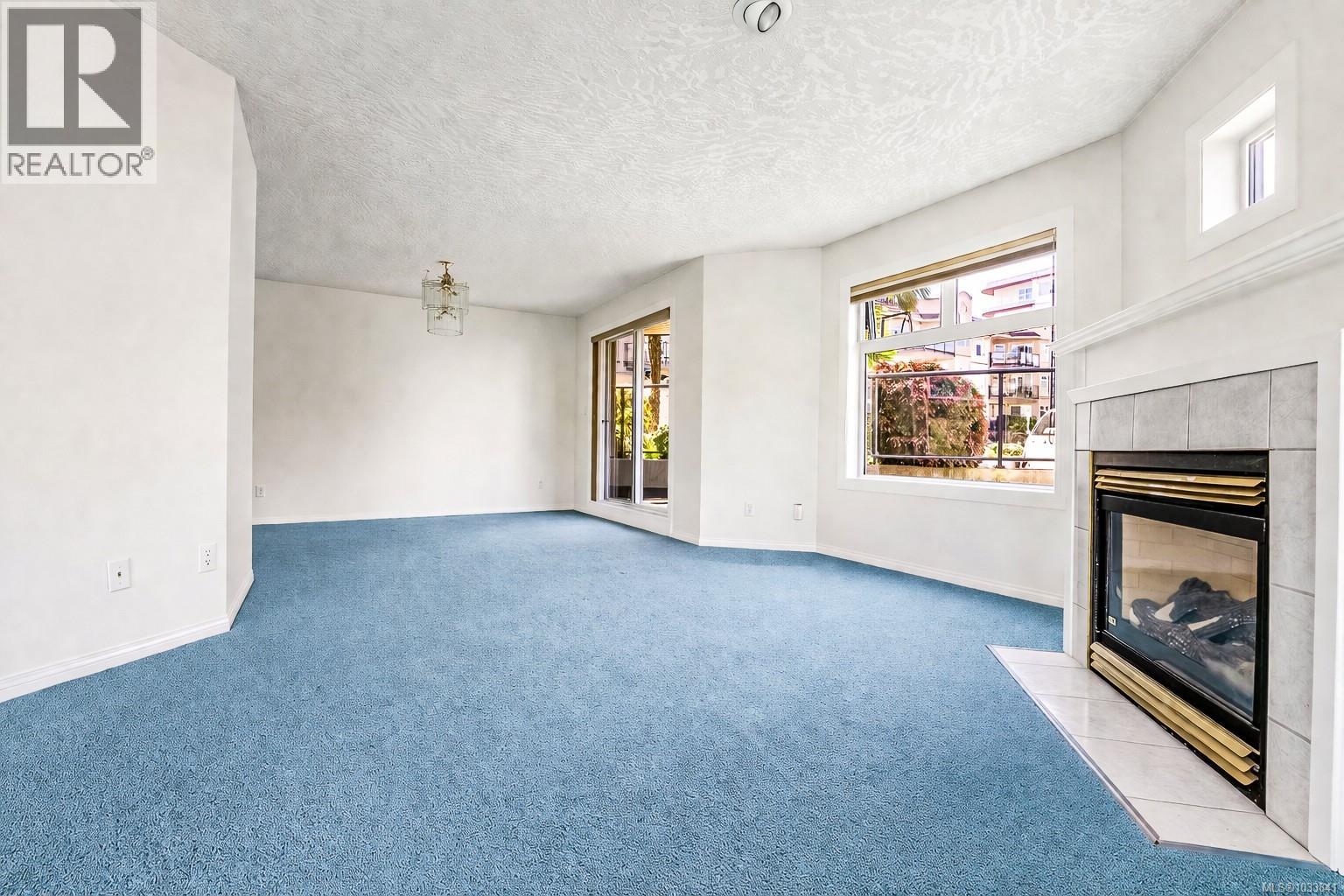 #106 1083 Tillicum Rd - 6