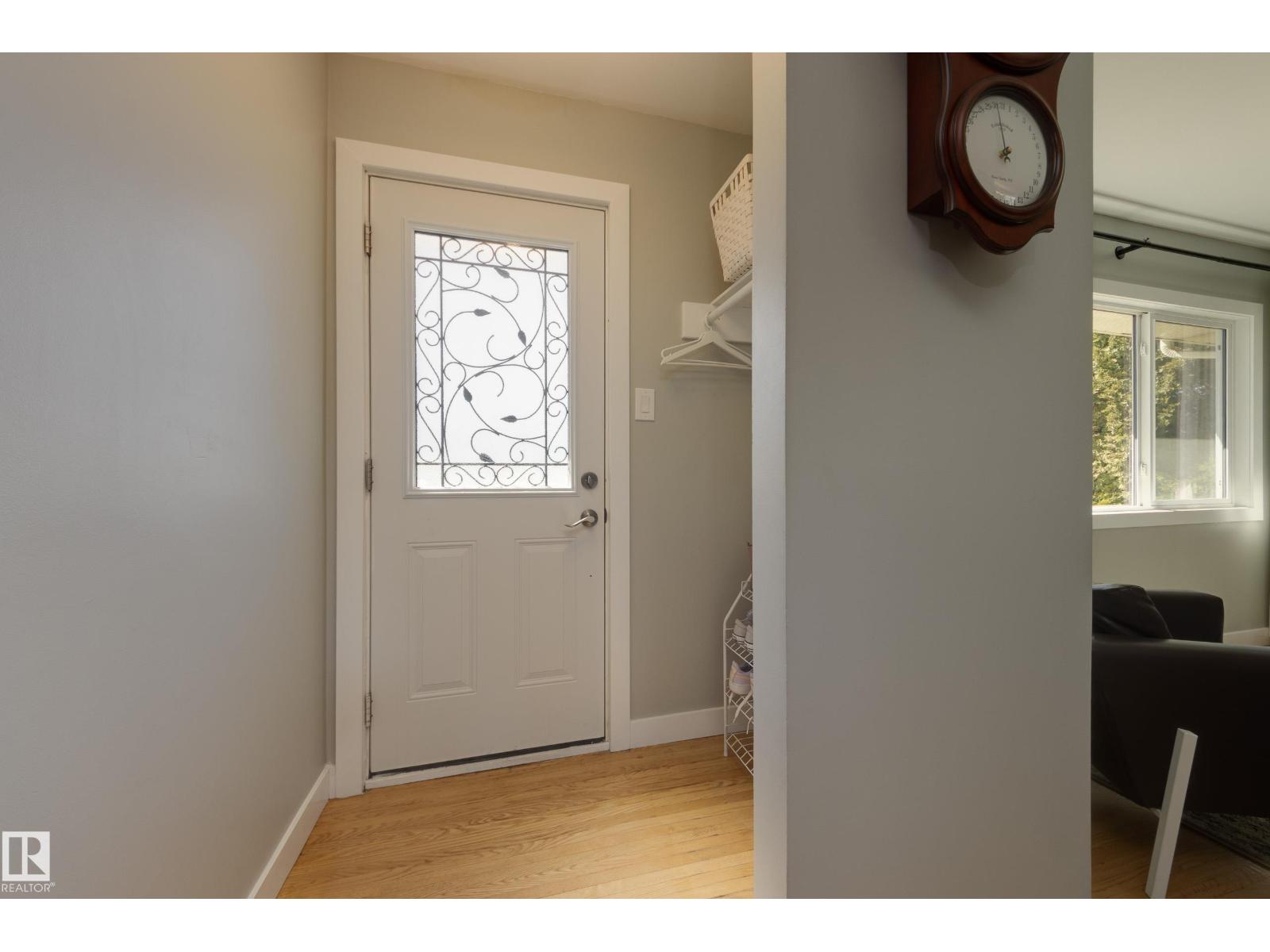 15972 110B AV NW - Image 2
