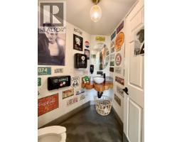 316 Gower Point Road, Gibsons, BC V0N1V0 Photo 16