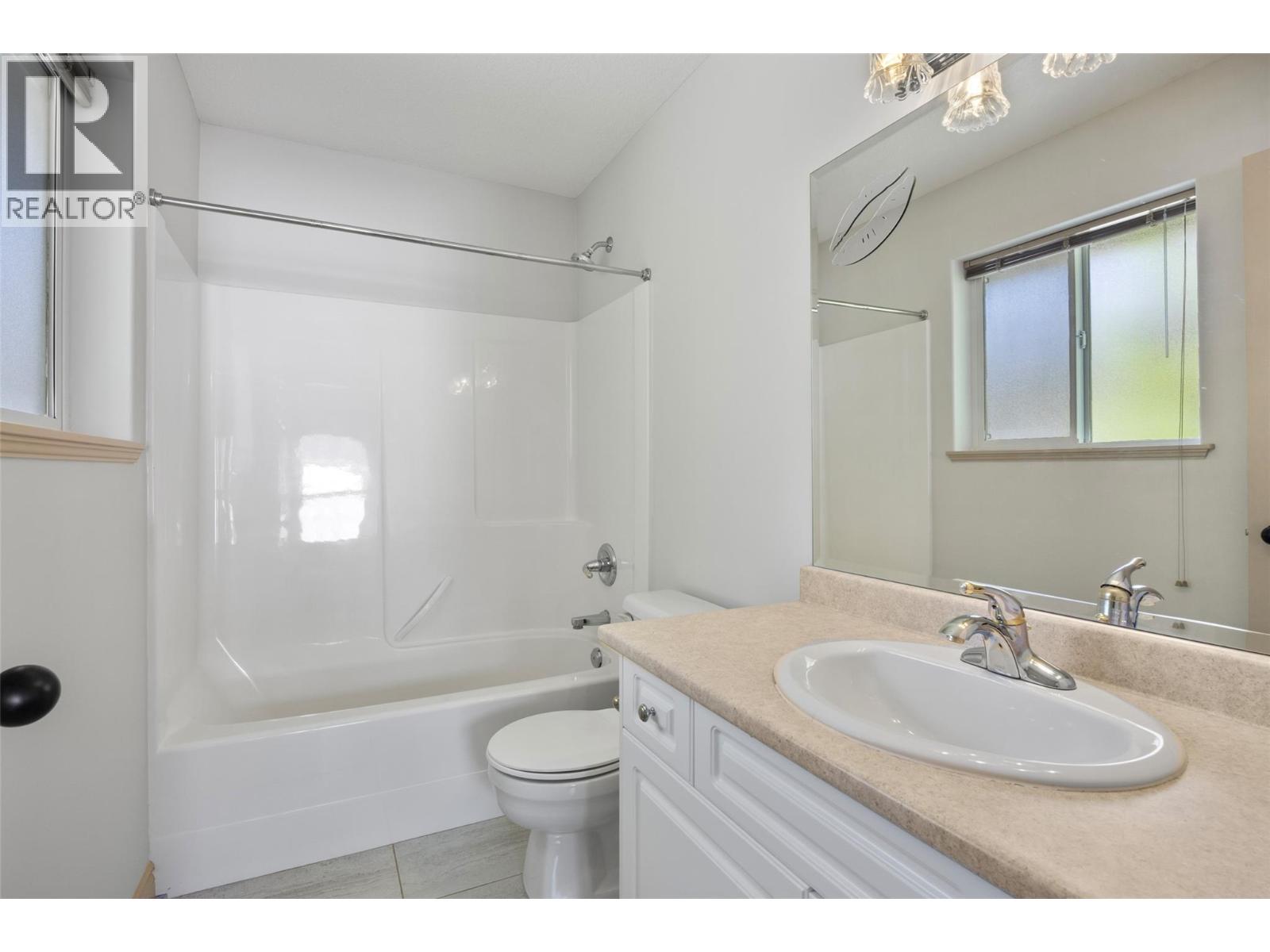 3702 Overlander Drive - 14