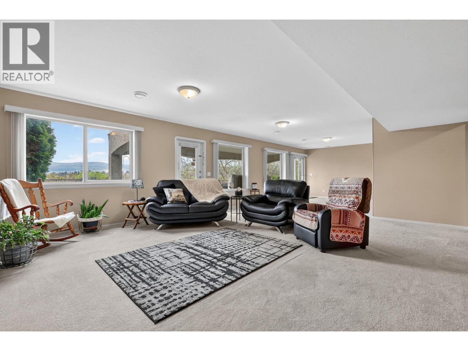 2110 Horizon Drive - 30