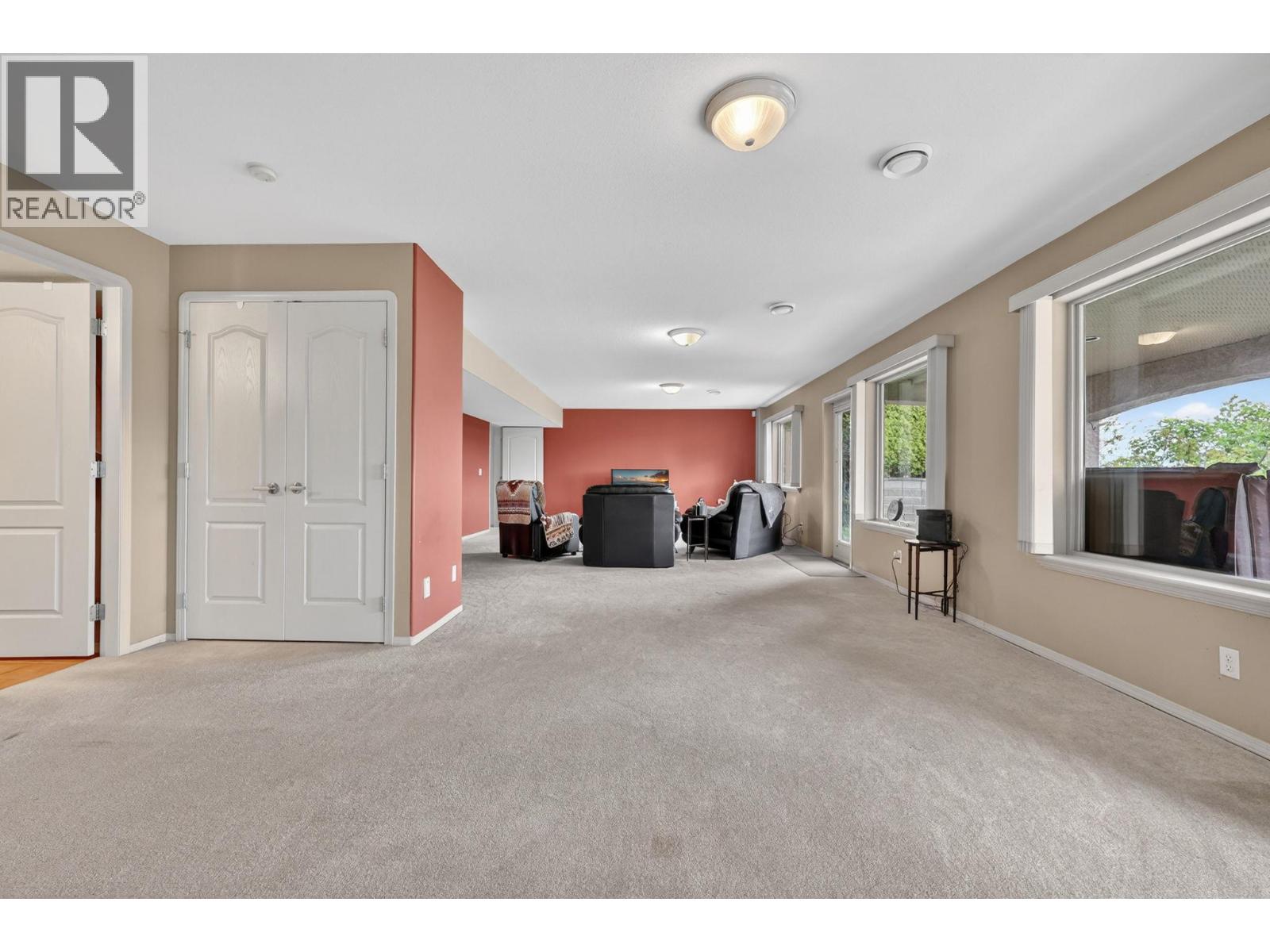 2110 Horizon Drive - 34