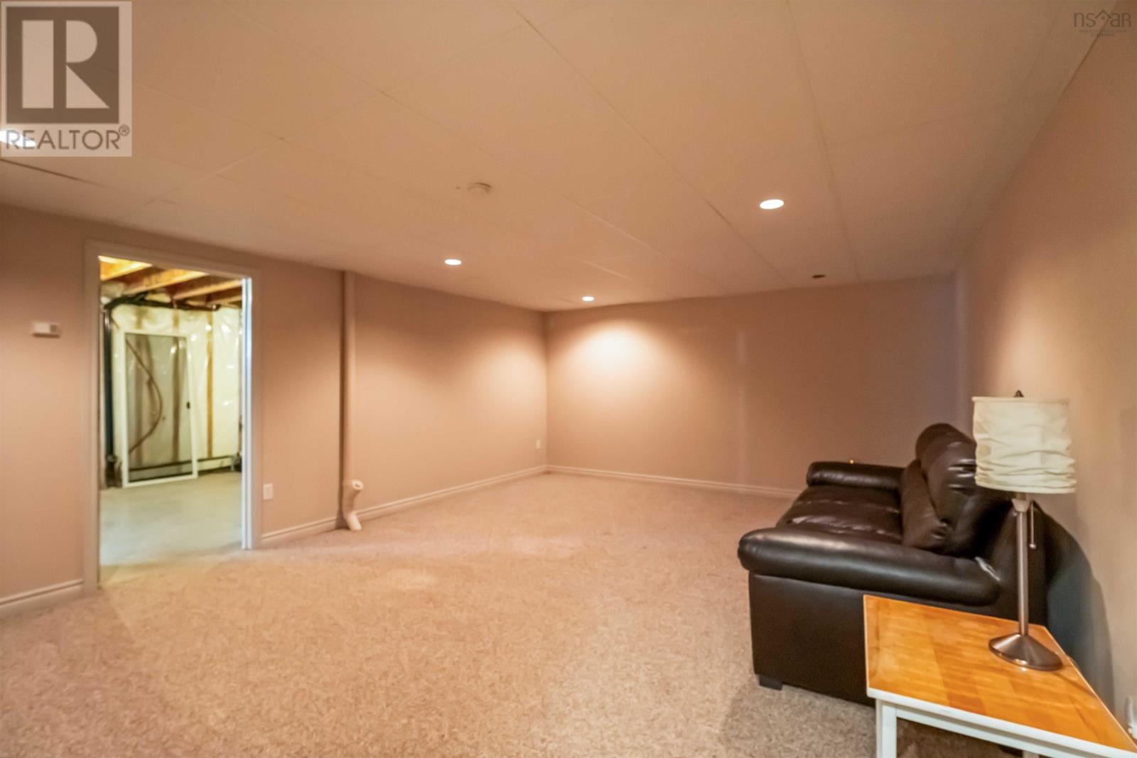 Property 33 of 50 of 1481 Edith Drive