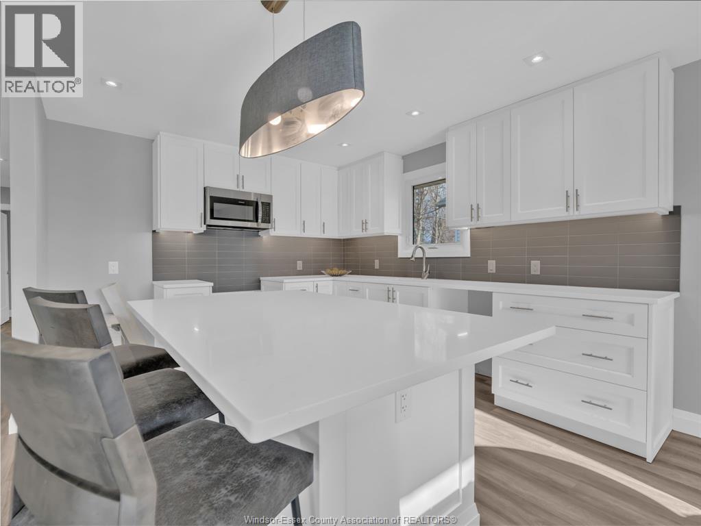 332 Heritage ROAD - 7