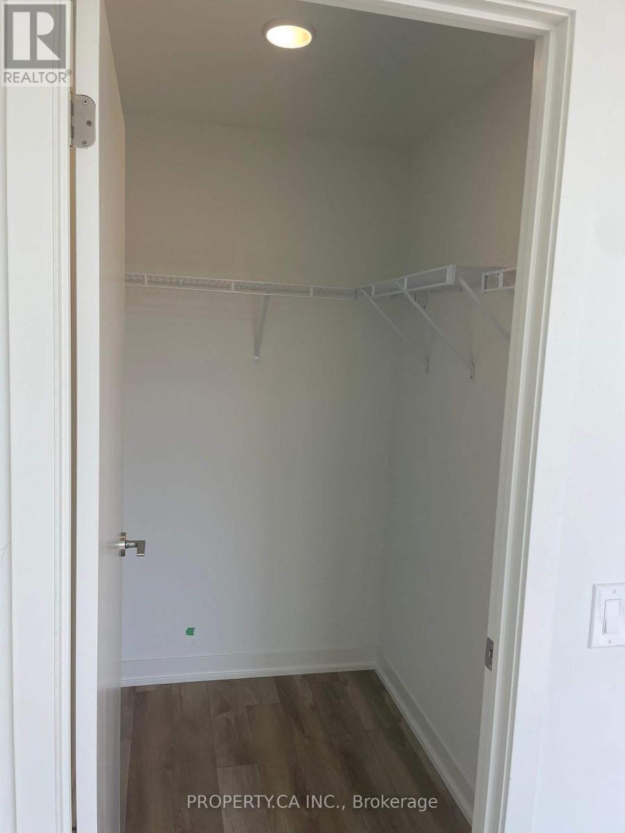 #1005 1808 ST CLAIR AVENUE W - 17