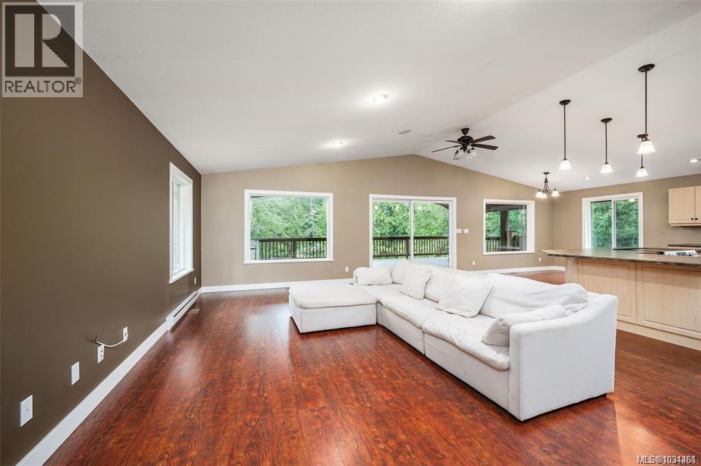1890 Pierce Way - 21