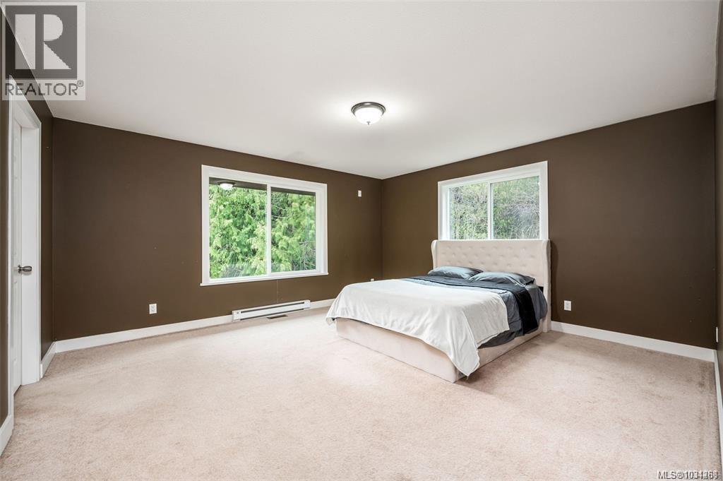 1890 Pierce Way - 24