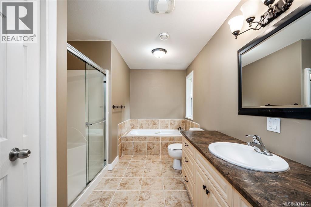 1890 Pierce Way - 25