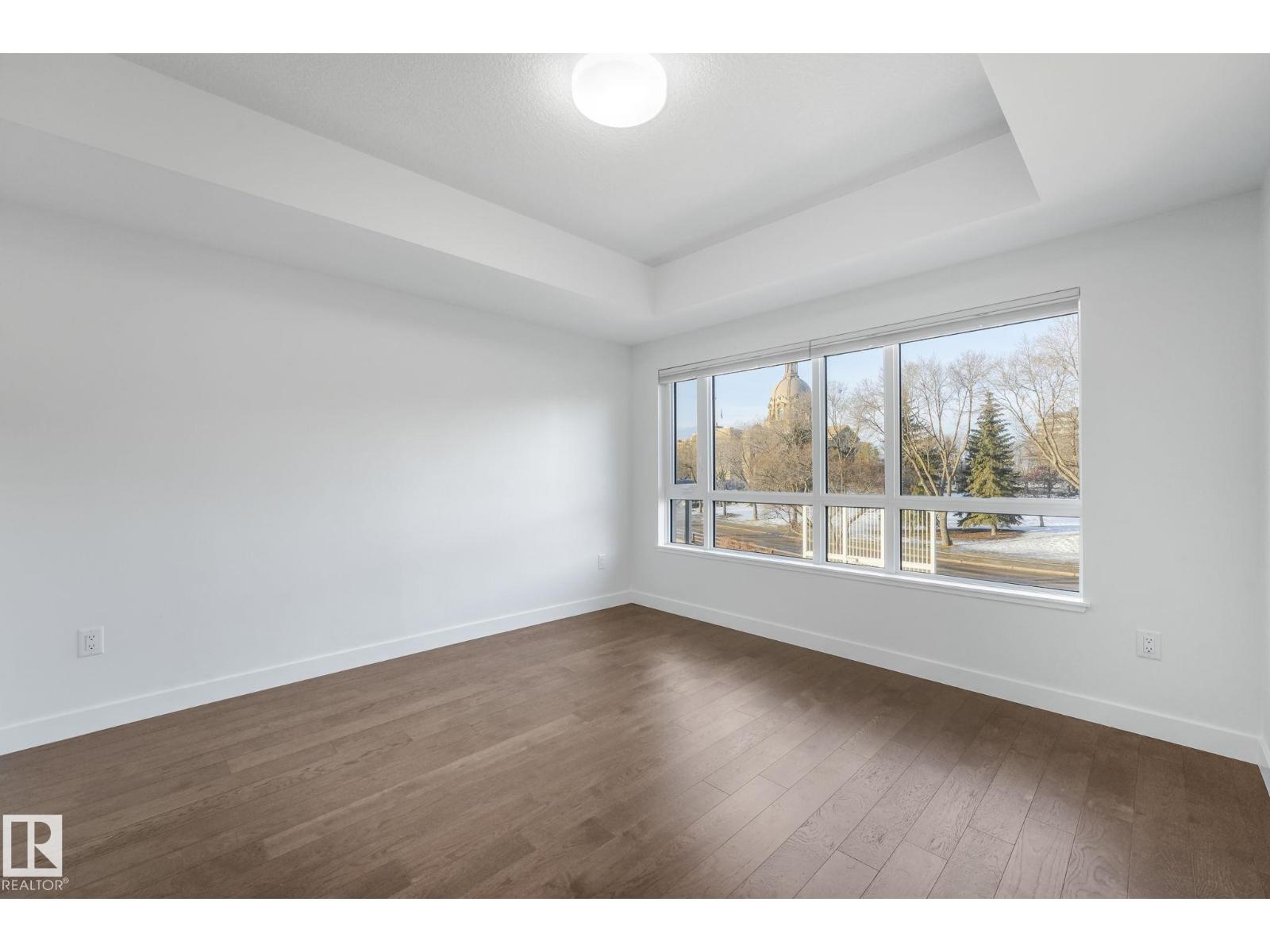 #601 9720 106 ST NW - 21