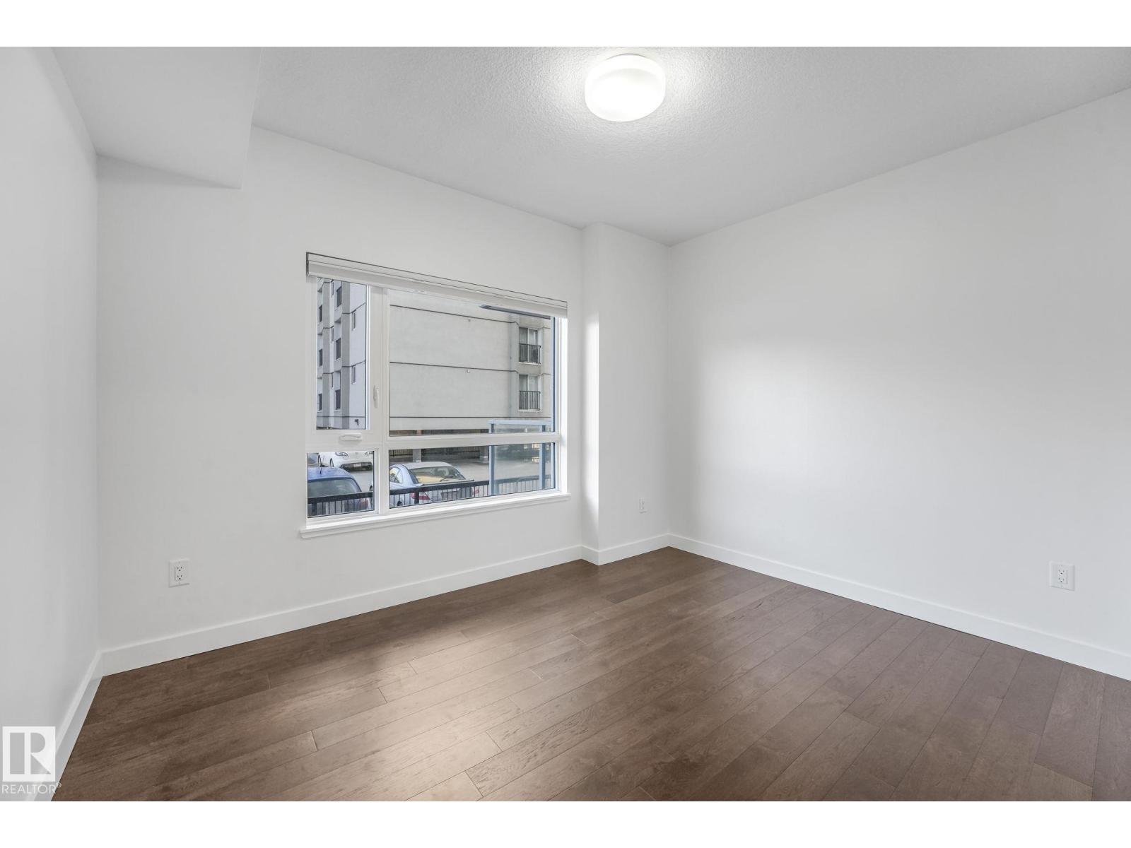 #601 9720 106 ST NW - 30