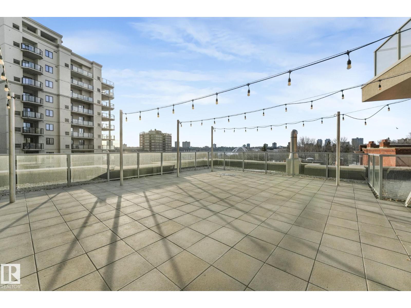 #601 9720 106 ST NW - 47