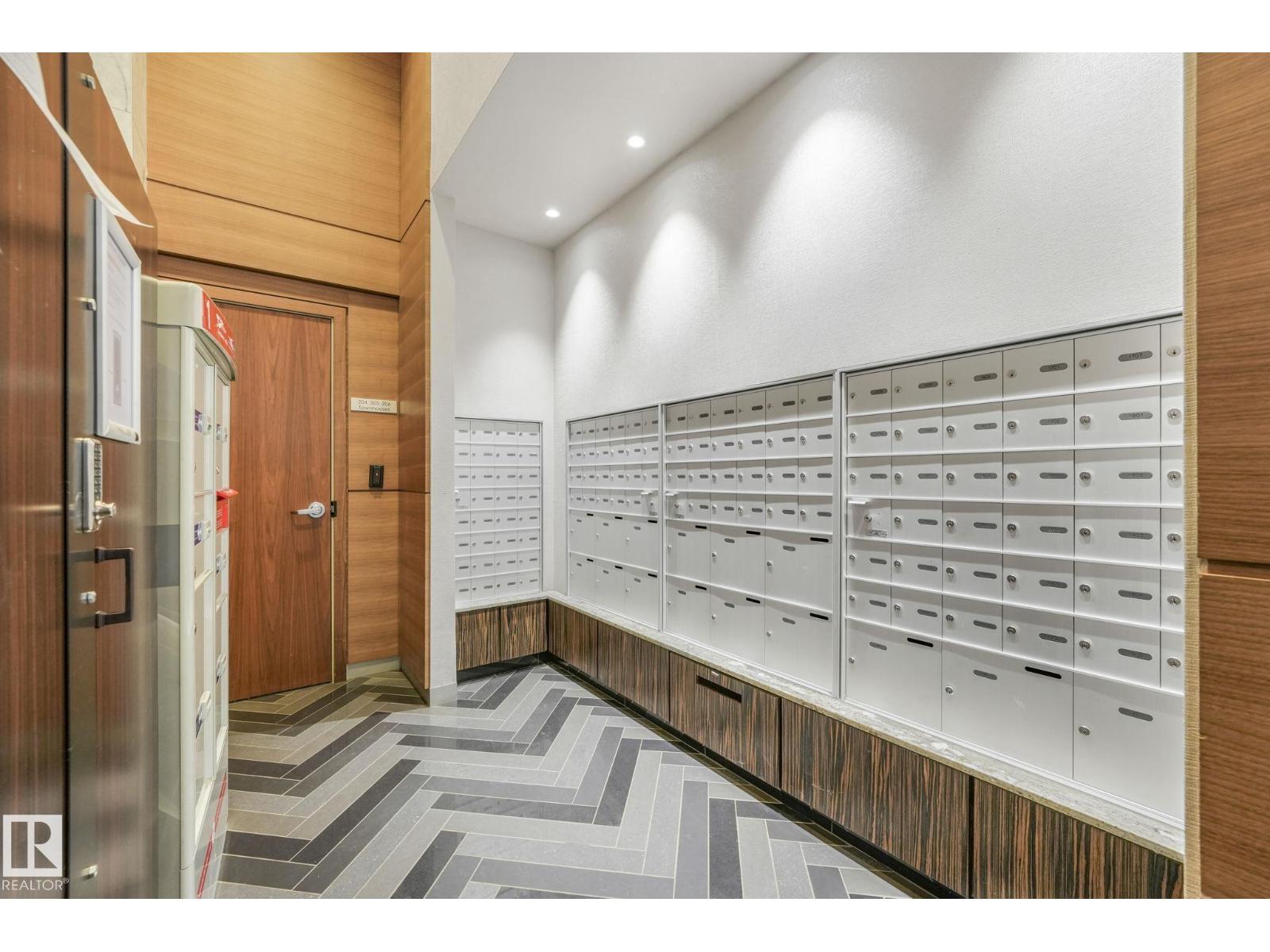 #601 9720 106 ST NW - 48