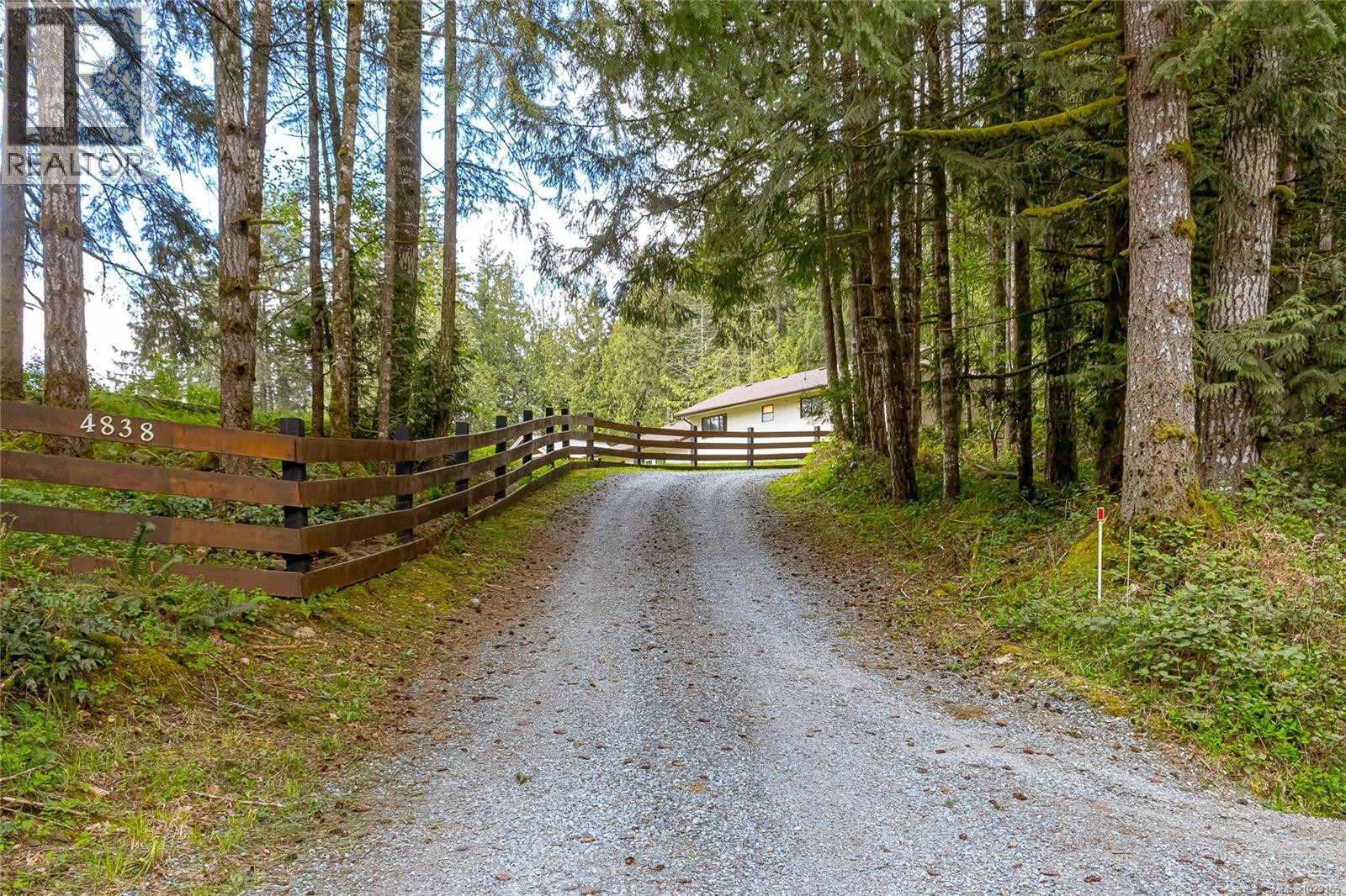 4838 Cowichan Lake Rd - 8