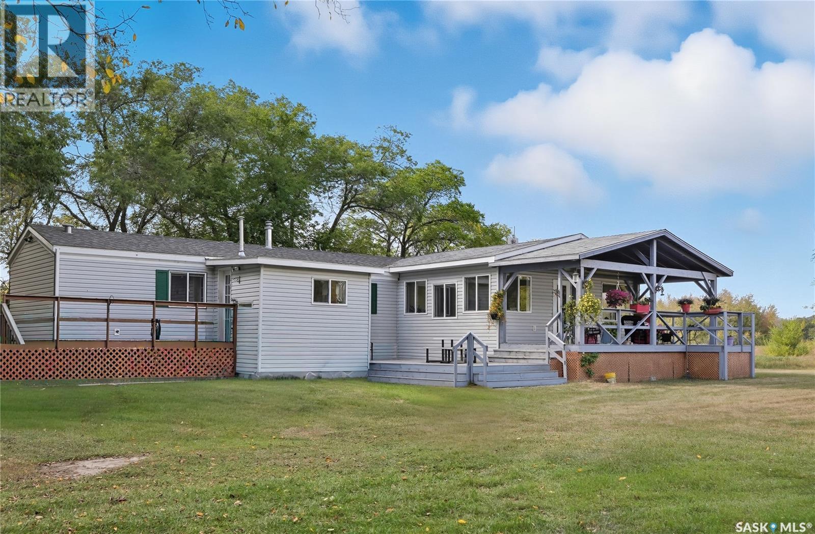 Grandora Acreage - 2