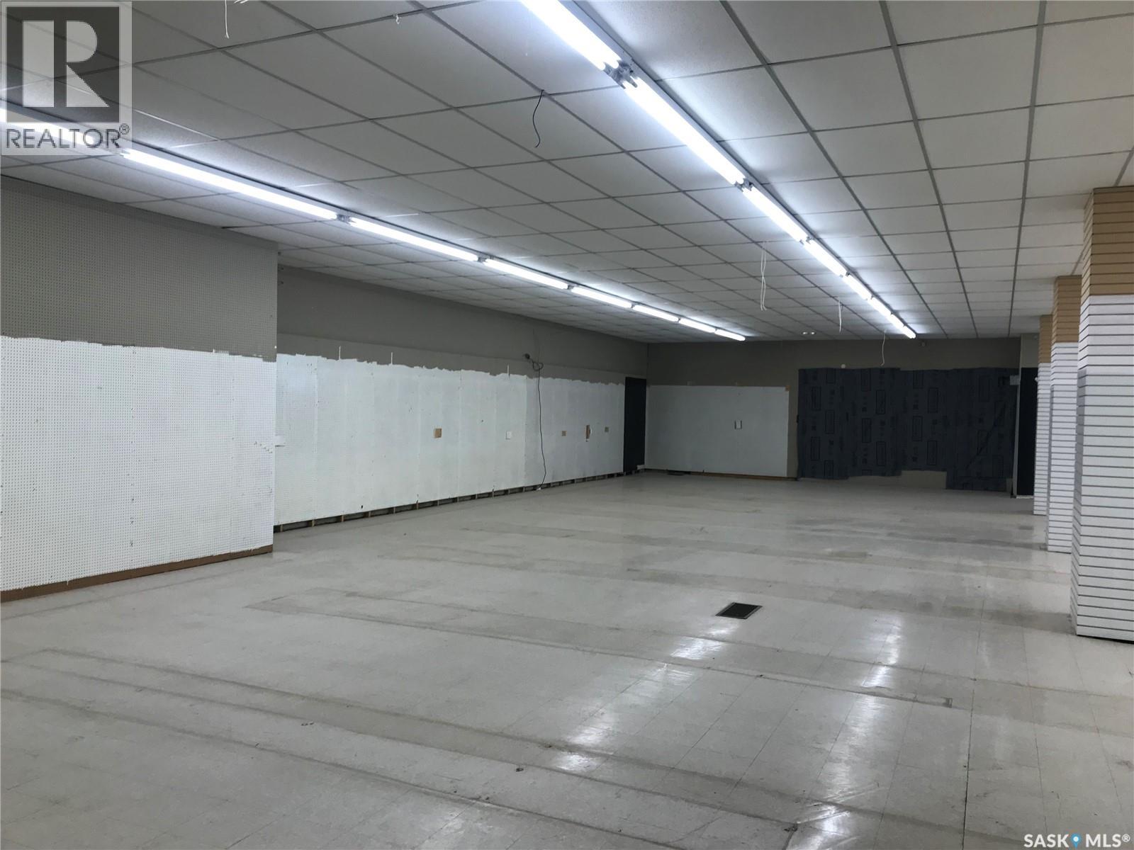 916 Central AVENUE — photo 11