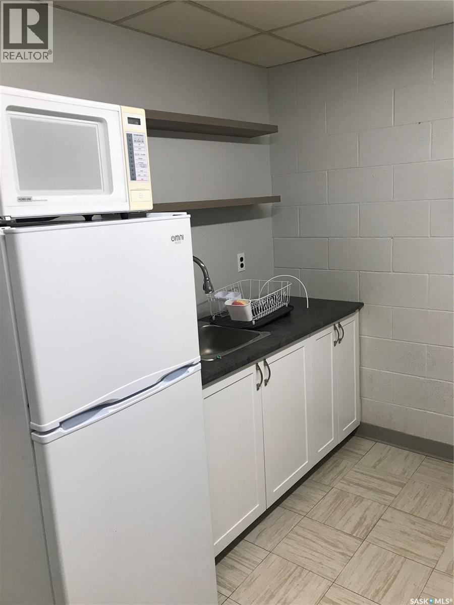 916 Central AVENUE - photo 3