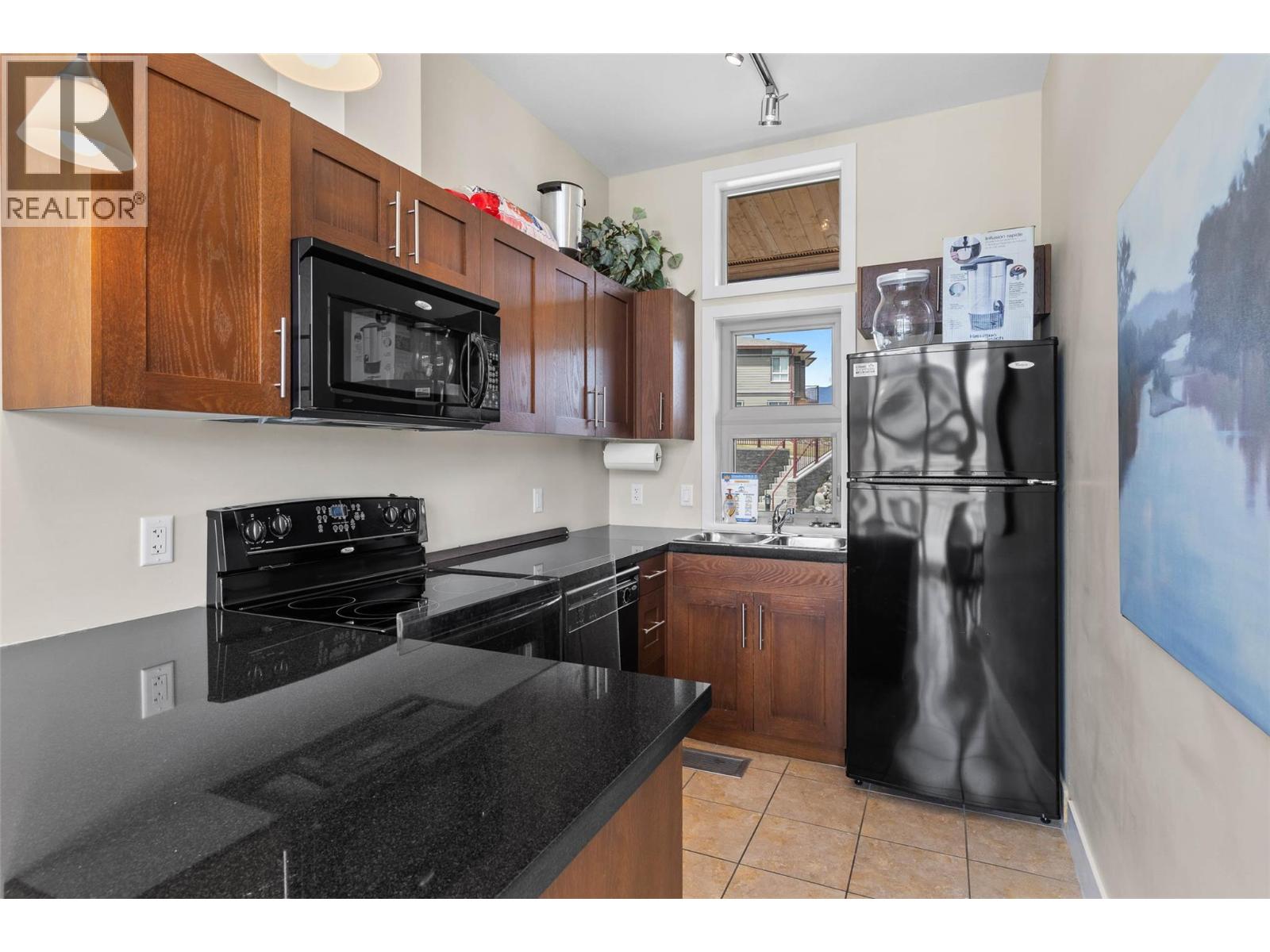 #40 175 Holloway Drive - 29