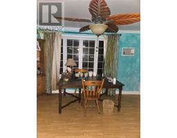 11 Southern Cove Road thumbnail 15