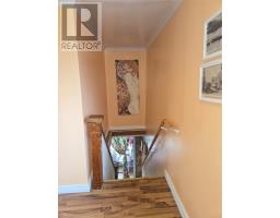 11 Southern Cove Road thumbnail 22