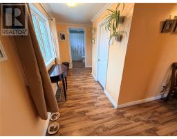11 Southern Cove Road thumbnail 26