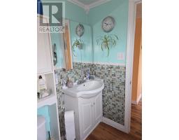 11 Southern Cove Road thumbnail 33