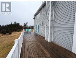 11 Southern Cove Road thumbnail 36