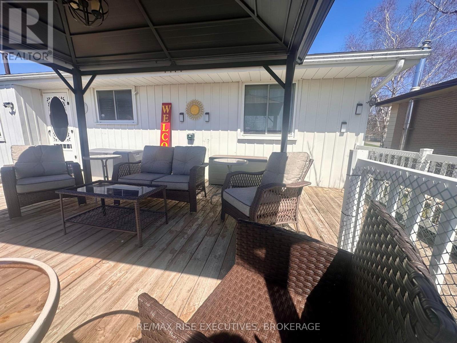 214 AMHERST DRIVE - 28