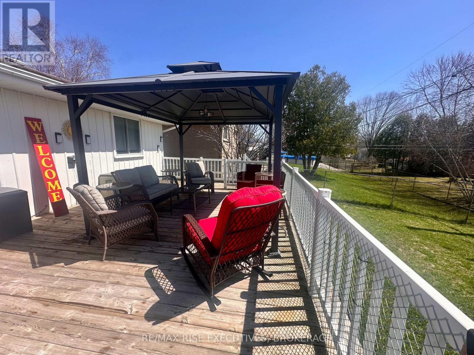 214 AMHERST DRIVE - 32