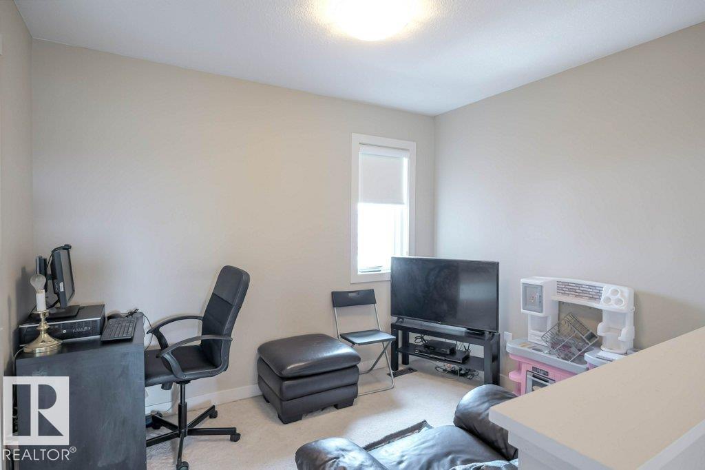 16619 14 AV SW - 16