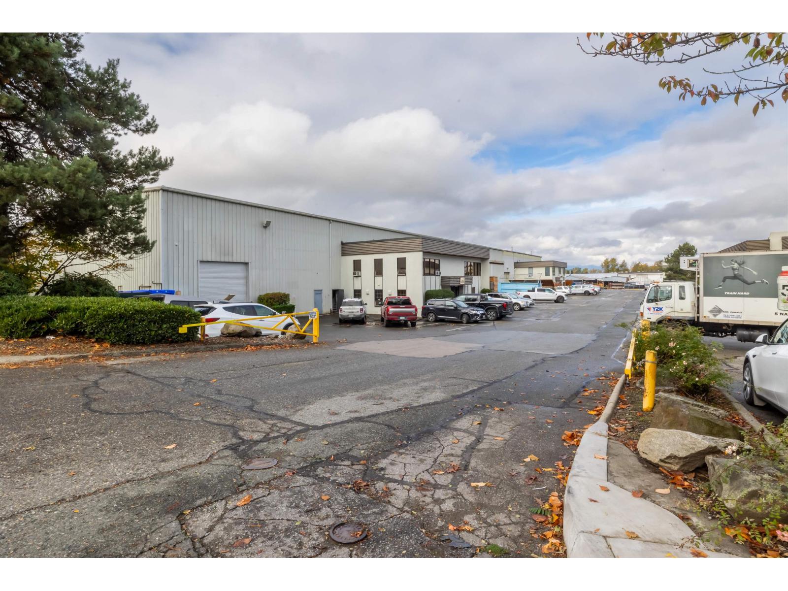Industrial for Rent in Surrey – 18911 96 AVENUE, Surrey - Image 17