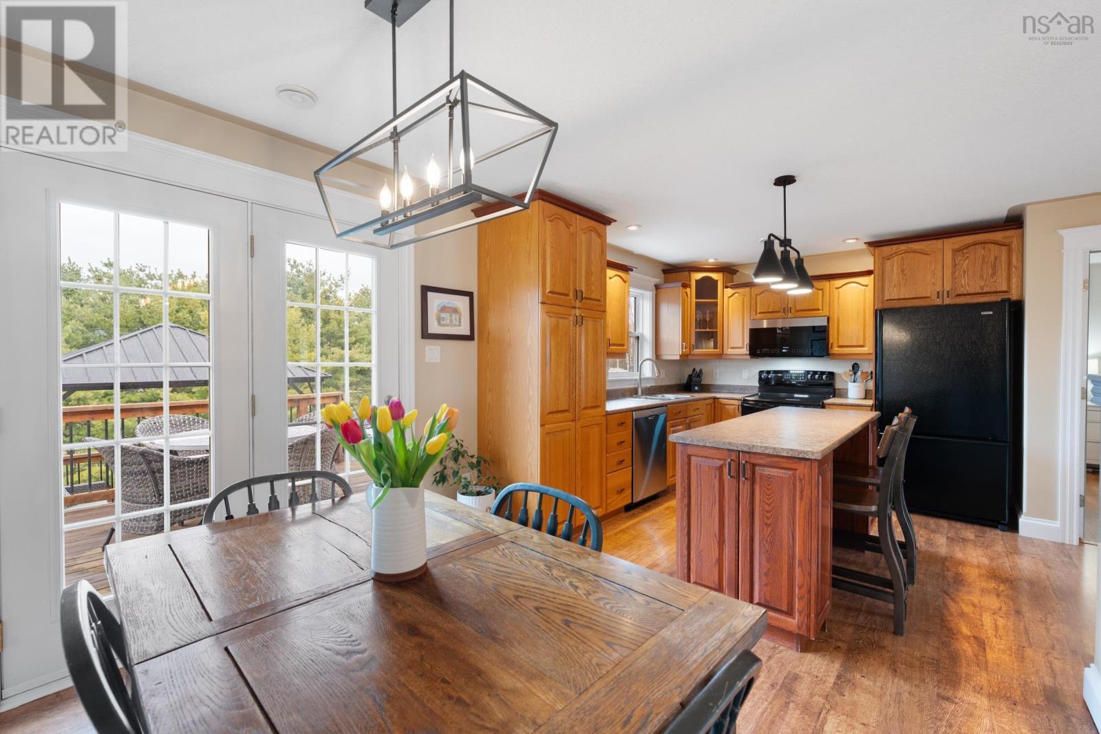 Property 27 of 47 of 1857 Acadia Drive
