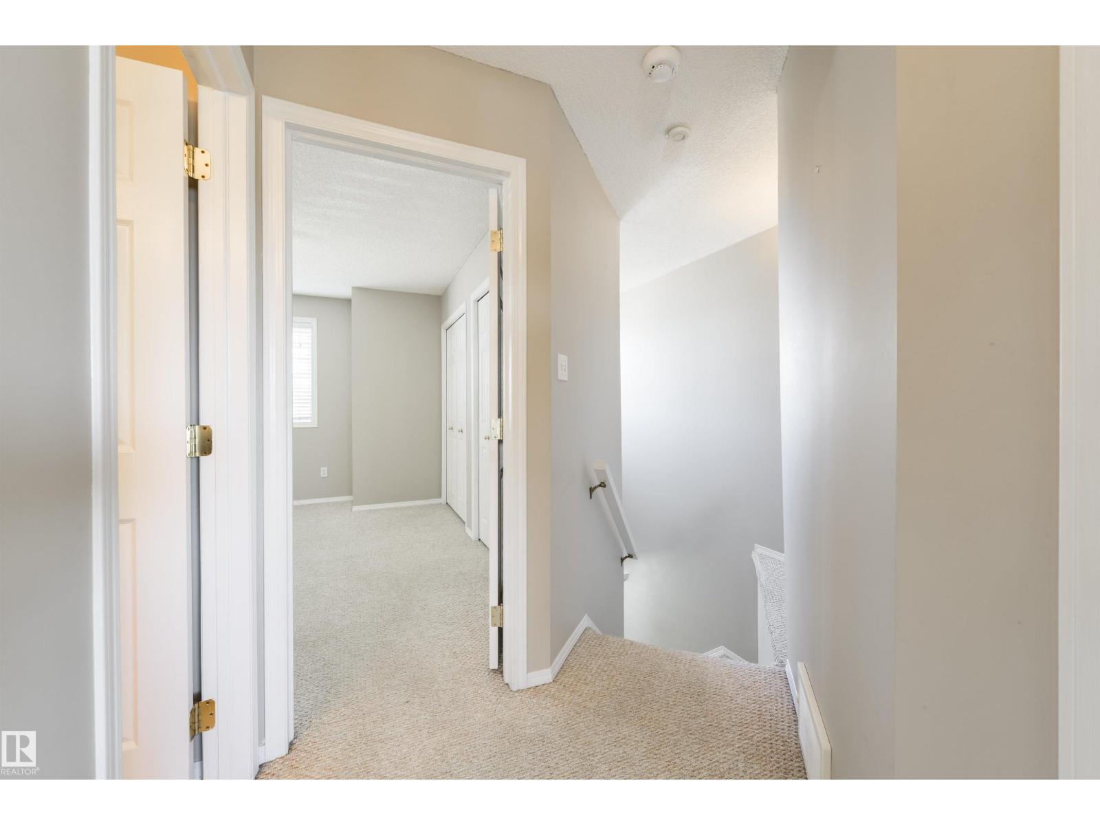 2923 30 ST NW, Edmonton