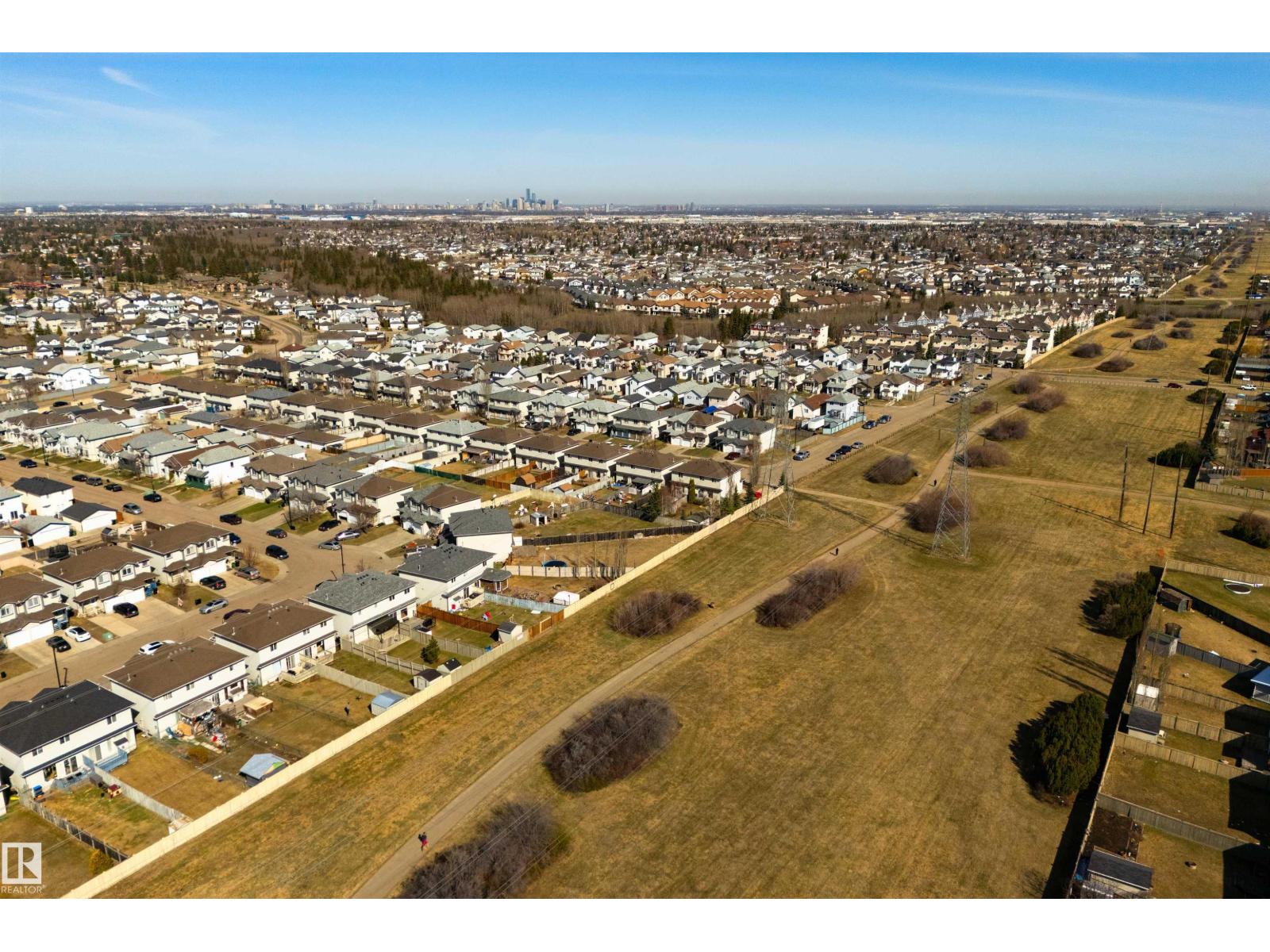 2923 30 ST NW, Edmonton