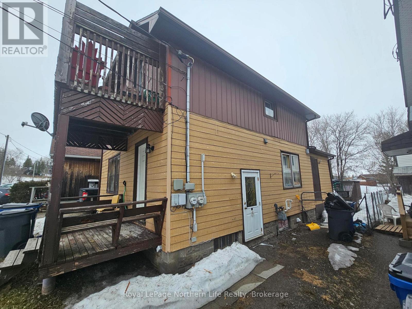 451 GRILLS STREET - 3