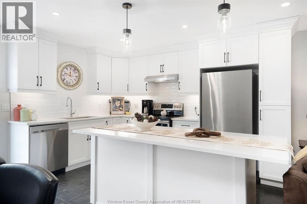 163 LANE STREET, Essex, Ontario, N8M0B3 — Photo 8