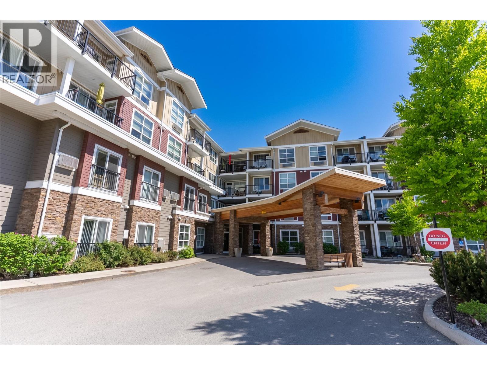#421 755 MAYFAIR Street - 25
