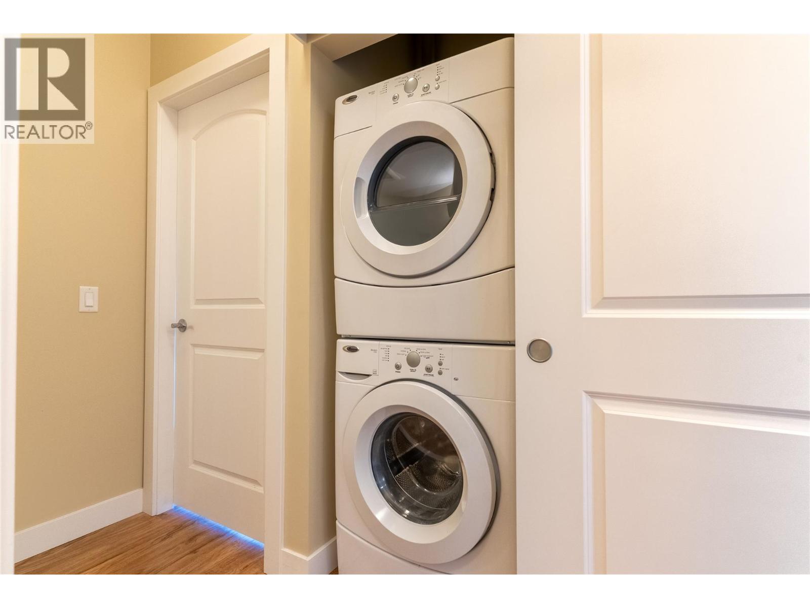 #421 755 MAYFAIR Street - 20