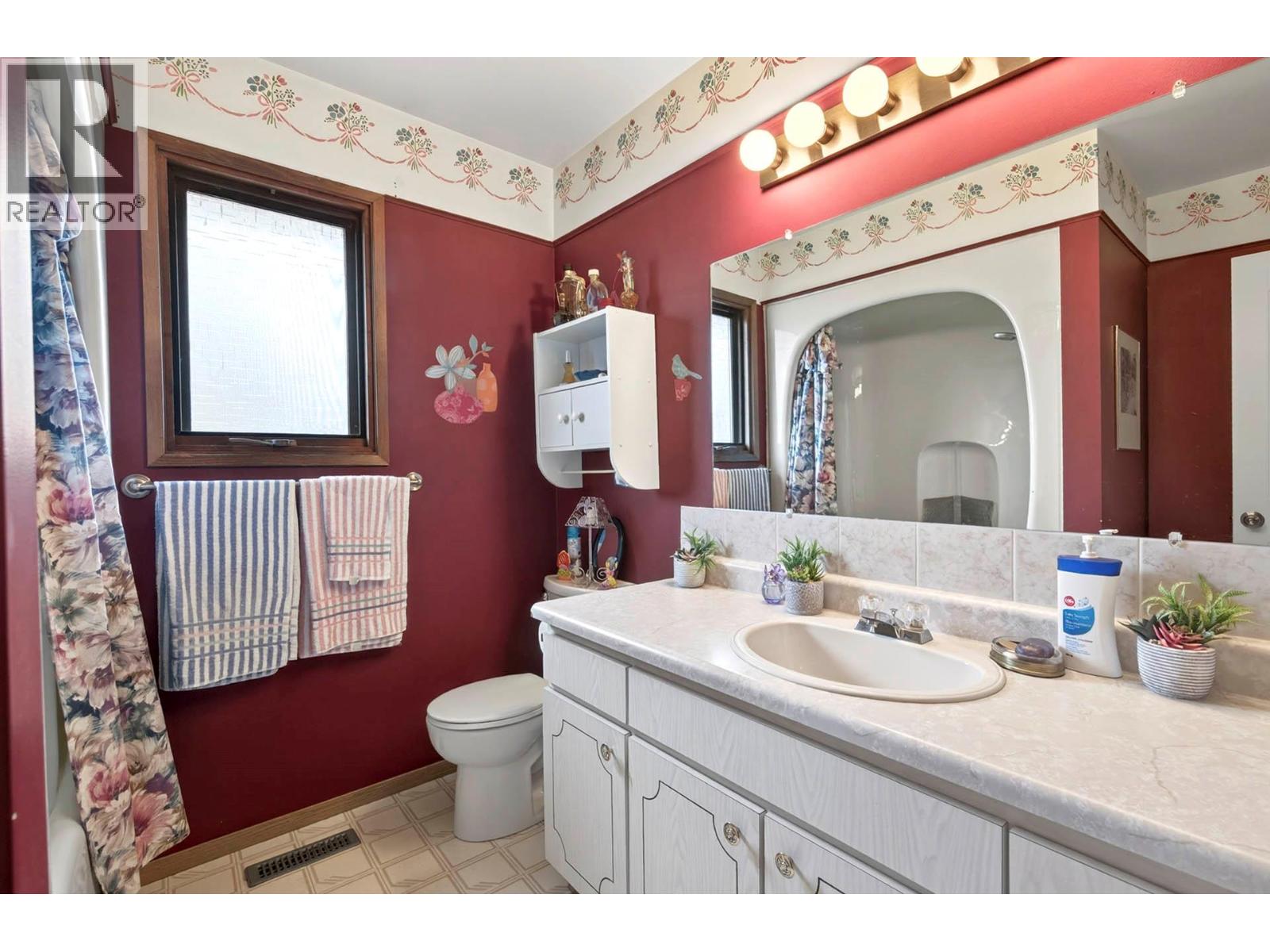 985 Nicolani Drive - 26